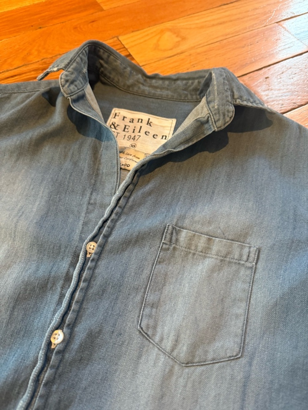 Frank & Eileen Light Blue Denim-Style Button-Down Shirt - Picture 4 of 16